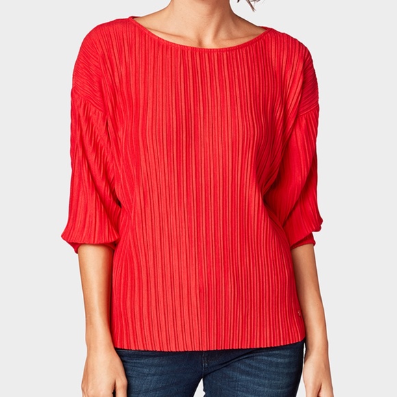 Tom Tailor Tops - Tom Tailor / Pleated Red Shirt / Size Large